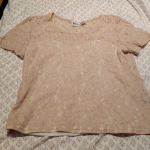 $5/20 Lace see through top with white underlining